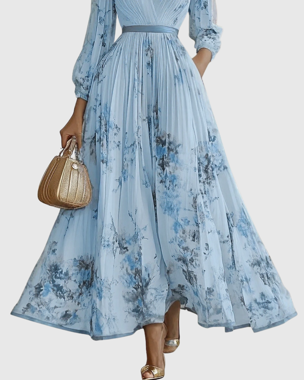 Feminine Pleated Maxi Dress, Elegant Style and Timeless Design