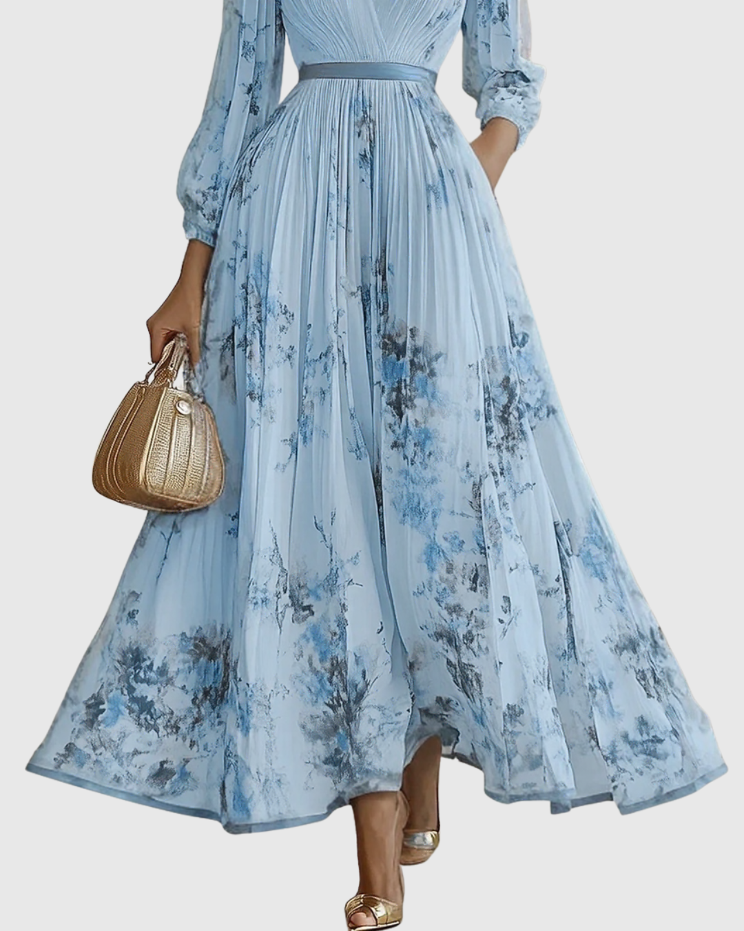 Feminine Pleated Maxi Dress, Elegant Style and Timeless Design