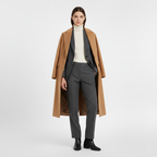 Dopasowany płaszcz zimowy