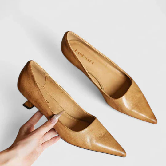 Elegant Women’s Heels – Stable Comfort with Timeless Style