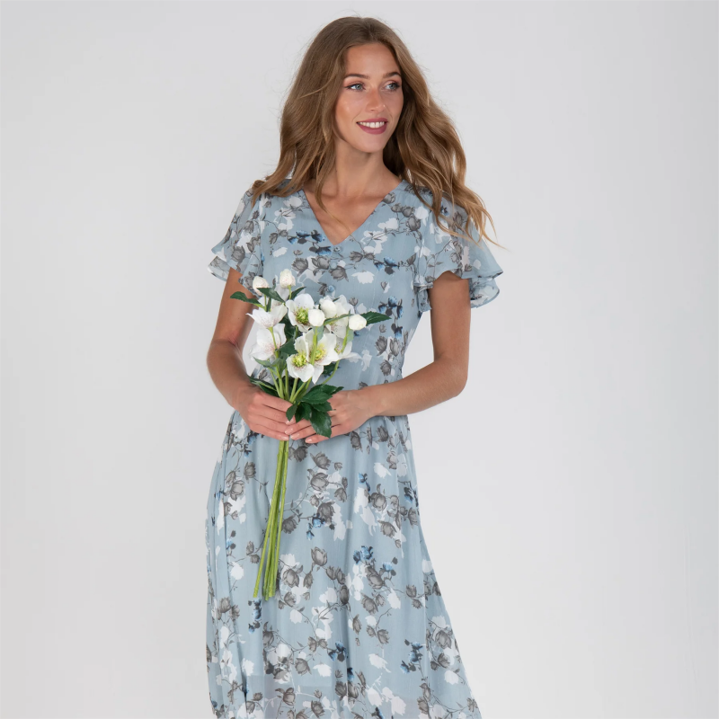 Floral Grace Maxi Dress – Elegant Flowing Style for Sunny Days